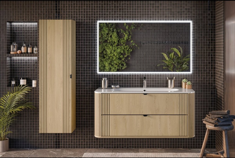 Ovalia Cremona Bathroom