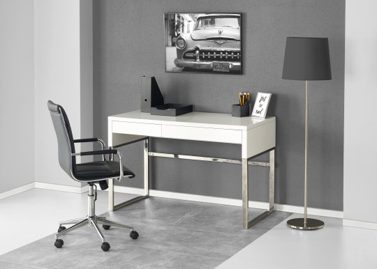 B-32 Desk